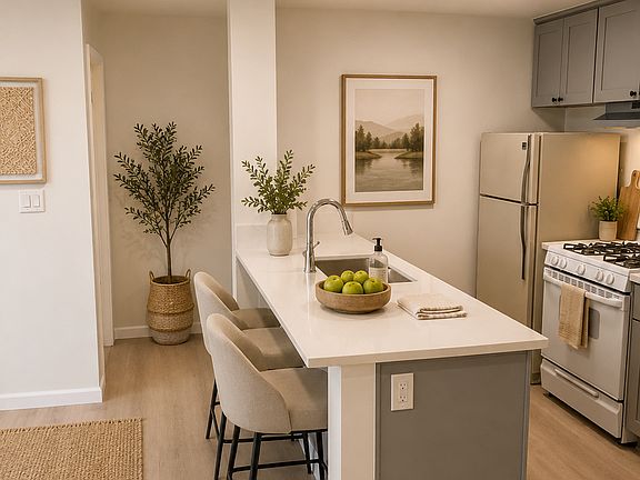 4th image of 4727 W 147th St Unit 202