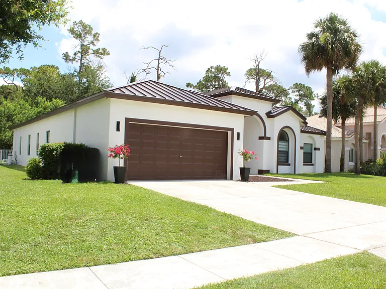 15515 Whispering Willow Dr — Photo 3
