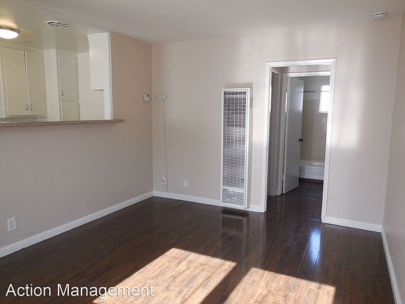 5th image of 3245 E Wilton St APT 2