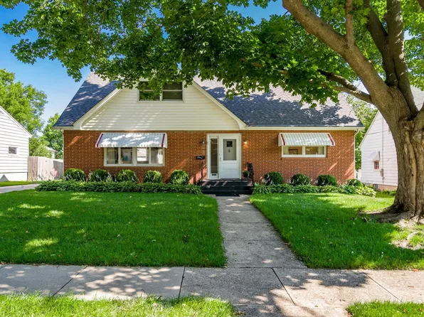 316 E Lincoln St, Mount Morris, IL 61054