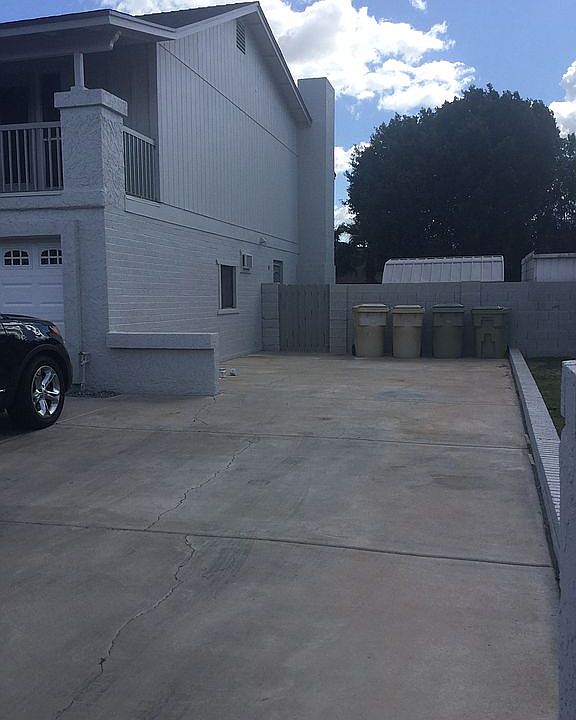 Oversized RV or boat parking