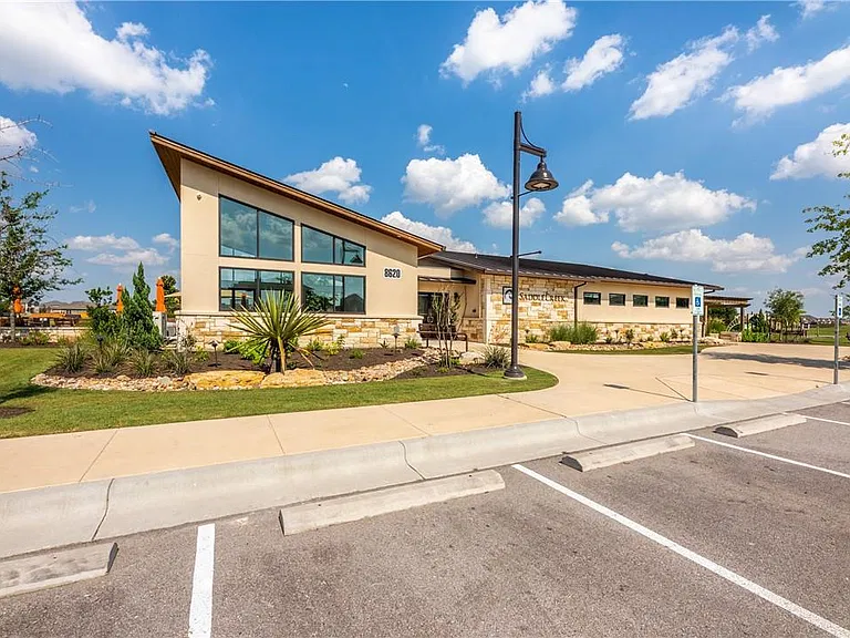 5413 Vanner Path — Photo 29