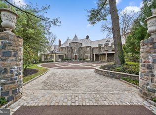 770 Parkes Run Ln, Villanova, PA 19085