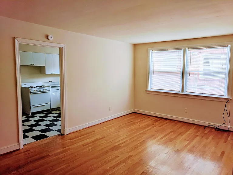 3532 Floyd Avenue — Photo 17