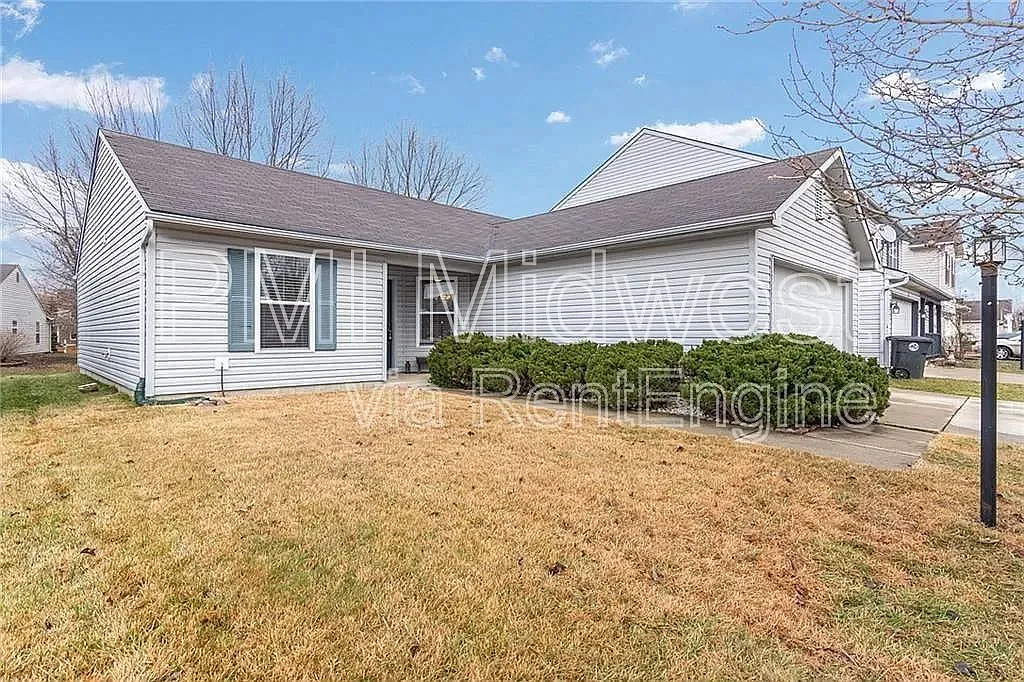 3 bed, 2.0 bath, 1120 sqft, $1,700 — Photo 1