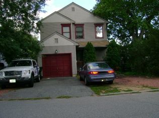 47 Devonshire St, Providence, RI 02908