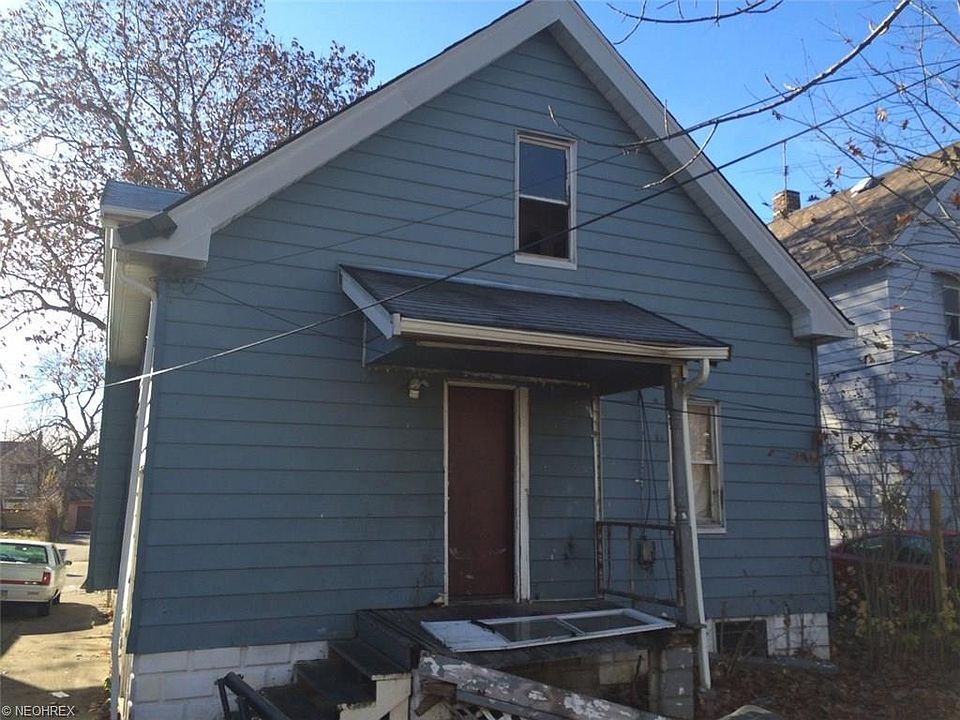 2nd image of 11113 Revere Ave