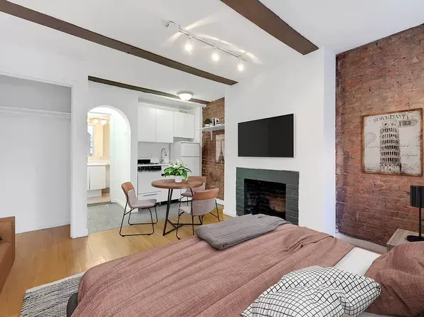 224 Sullivan St, New York, NY