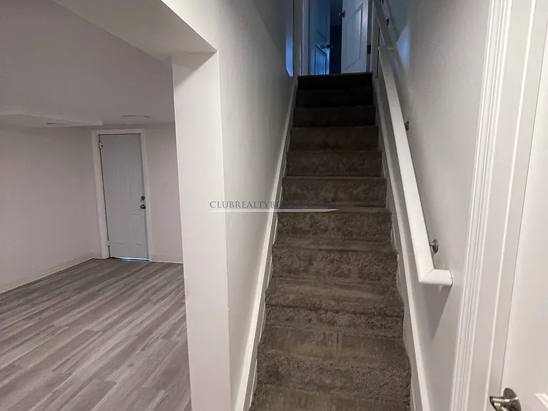 22 Augustus Rd #LR — Photo 17