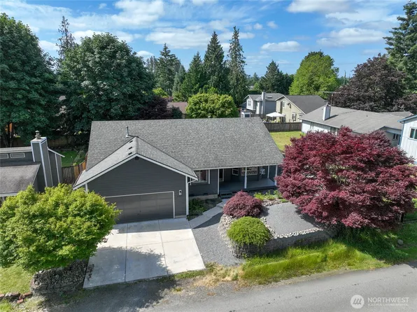 21815 SE 271st Street, Maple Valley, WA 98038
