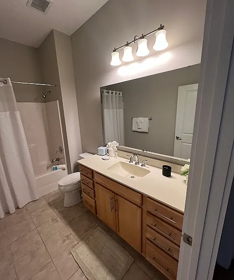300 Finsbury St #107 — Photo 12