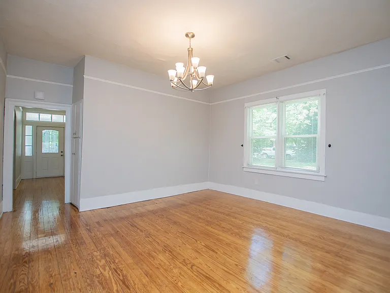1818 Taylor Ave — Photo 24