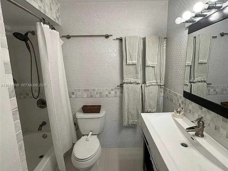 6855 Edgewater Dr #3DN — Photo 14