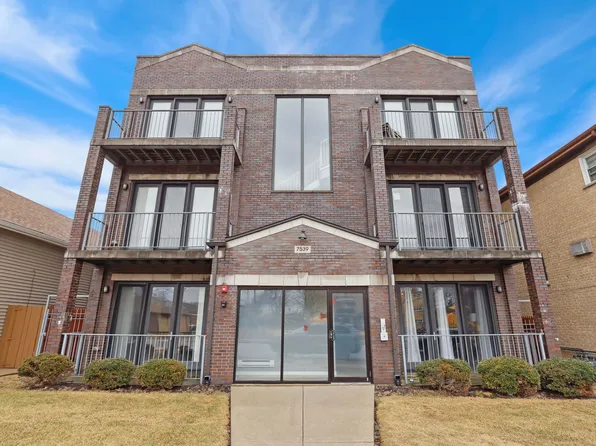 7539 W Fullerton Ave #101, Elmwood Park, IL 60707
