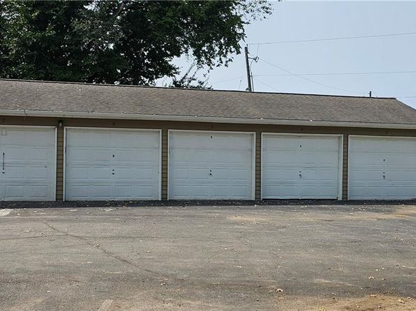 4323 S Megan Ct APT 7, Independence, MO 64055