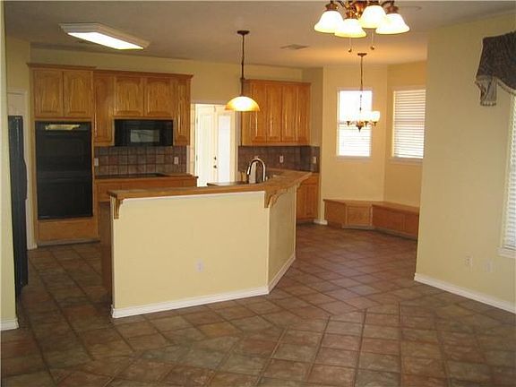 5th image of 1652 County Road 134