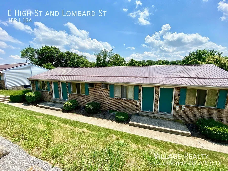 72 E High St #A