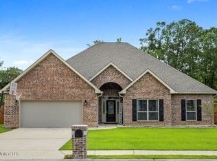 8442 Rock Glen Rd, Biloxi, MS 39532