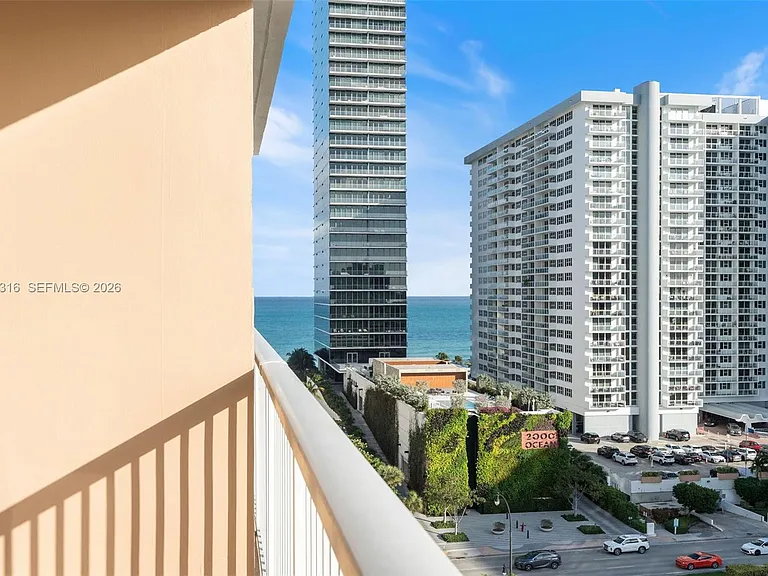 1985 S Ocean Dr #9G — Photo 6