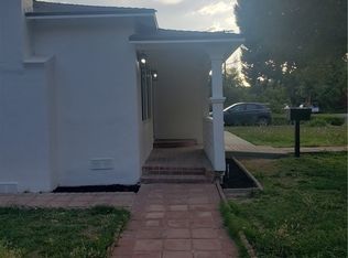 18736 Hart St, Reseda, CA 91335