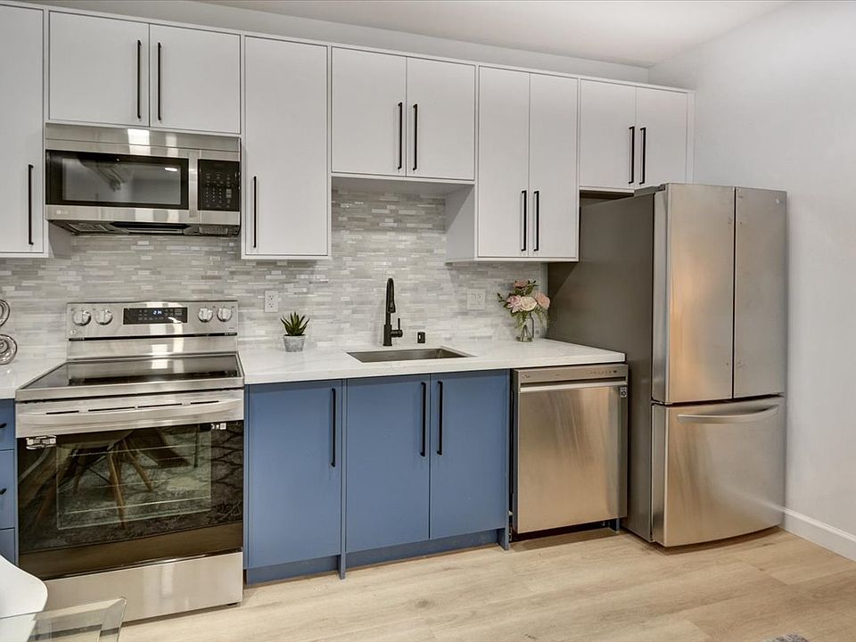 Kitchen cabinets and appliances