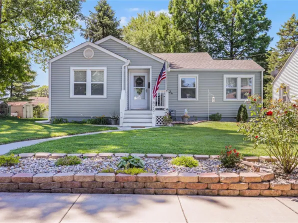 826 Bond Ave, Collinsville, IL 62234