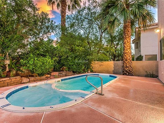 3rd image of 7517 Enchanted Hills Ct