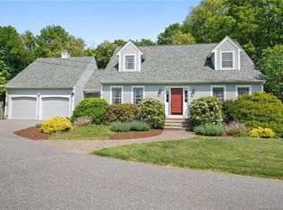 3 Standish Rd, Colchester, CT 06415