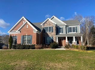 17 Hickory Cir, Cohasset, MA 02025