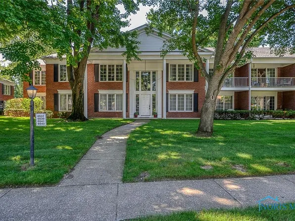 6543 Kingsbridge Dr #8, Sylvania, OH 43560