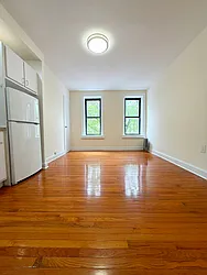 520 Isham Street, #1