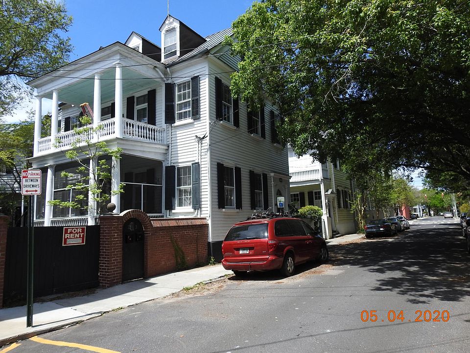 Main House 23 Logan St