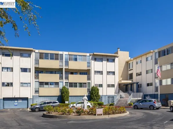 2137 Otis Dr APT 204, Alameda, CA 94501