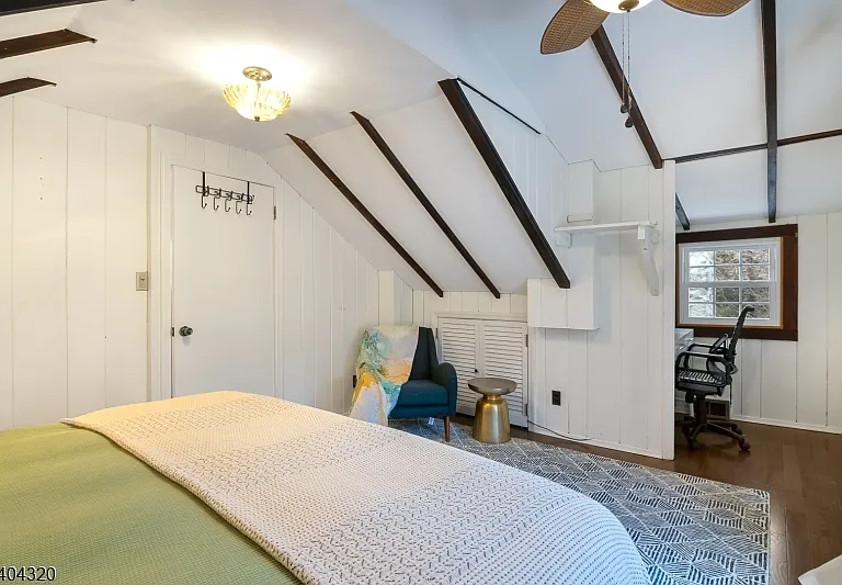 77 W Shore Trl — Photo 18