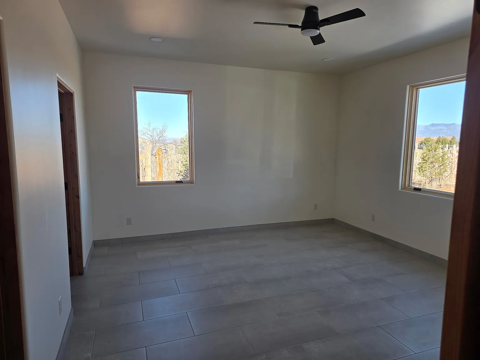 2 bed, 1300 sqft, $2,600 — Photo 4