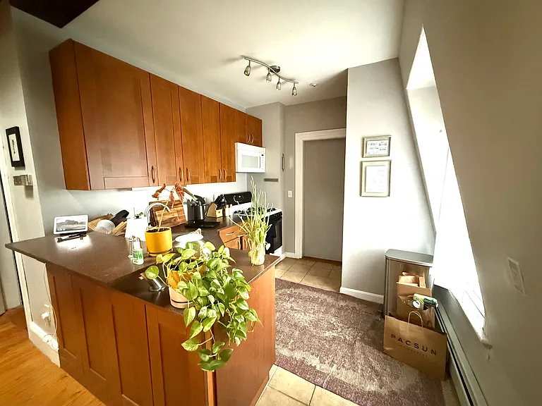343 Broadway St #3E — Photo 7