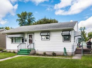 2210 6th Ave N, Grand Forks, ND 58203