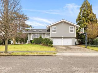 30 Fortune Ln, Jericho, NY