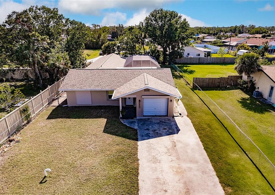 1st image of 701 CORAL WAY
