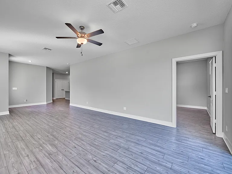1810 Celebration Dr — Photo 50