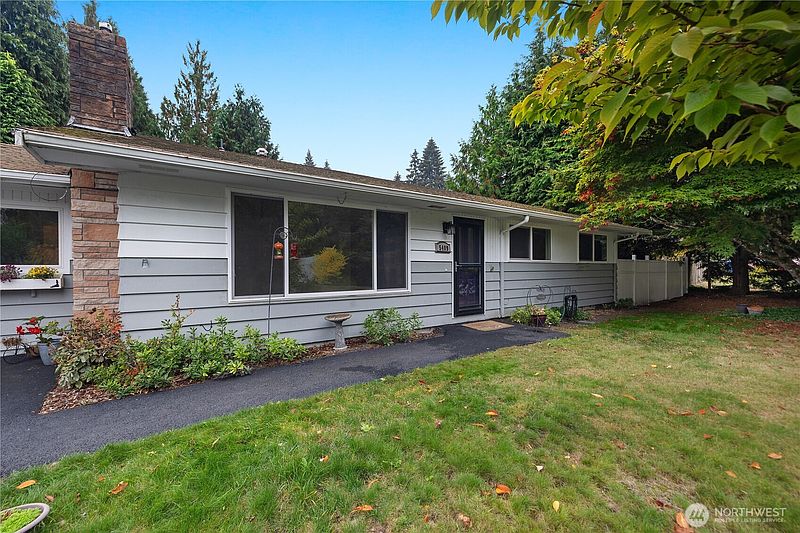 2nd image of 5409 22nd Avenue SE
