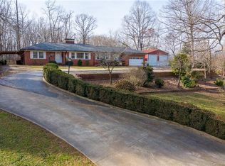 855 Airport Rd, Marion, NC 28752