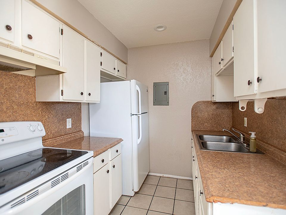 1st image of 715 Quetzal St APT 4