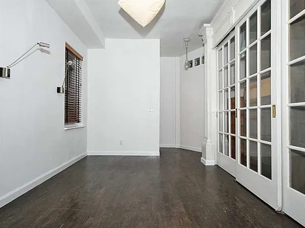 106 Suffolk Street image 1 of 9