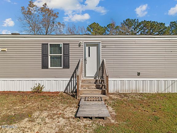 4th image of 207 Patrick Alan Ln