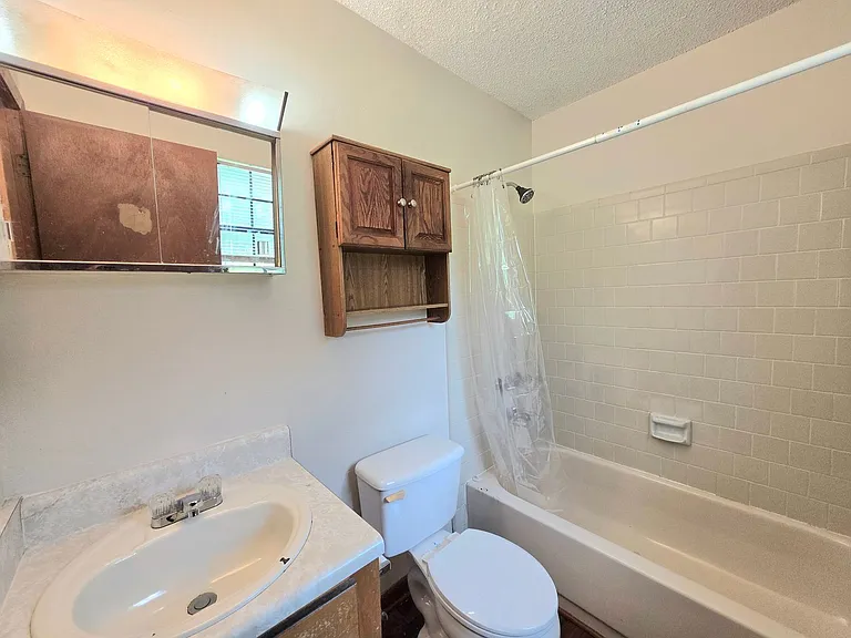 733 Neal Rd — Photo 8