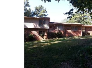 571 Village Green Ct, Lilburn, GA 30047