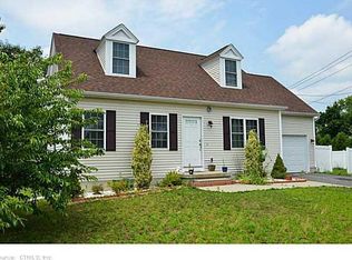 4 Naismith St, Springfield, MA 01104