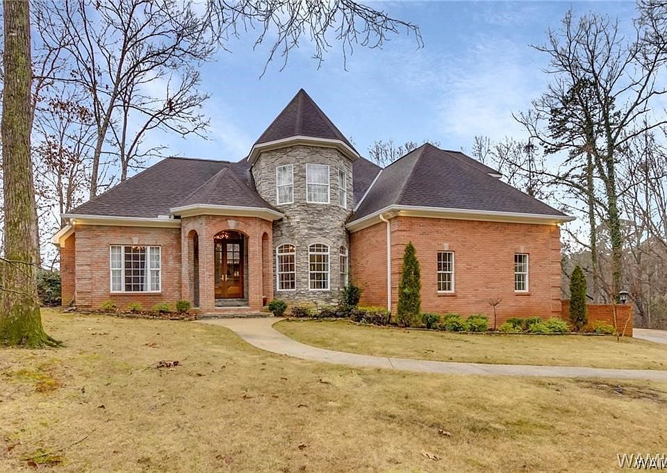 1st image of 3001 Nimitz Cir NE