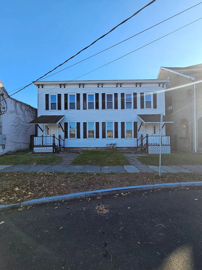 2-Unit Duplex, Kingston NY — Photo 2